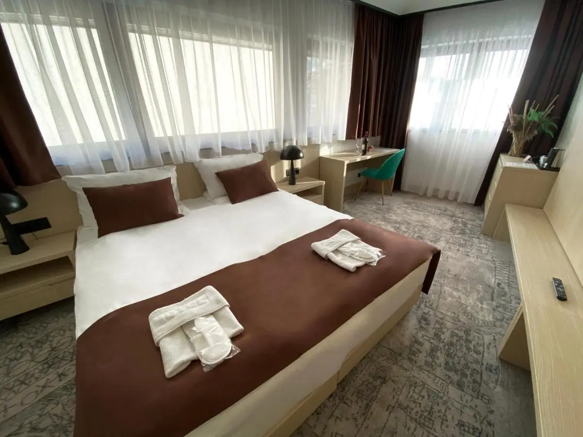 Hotel Boss