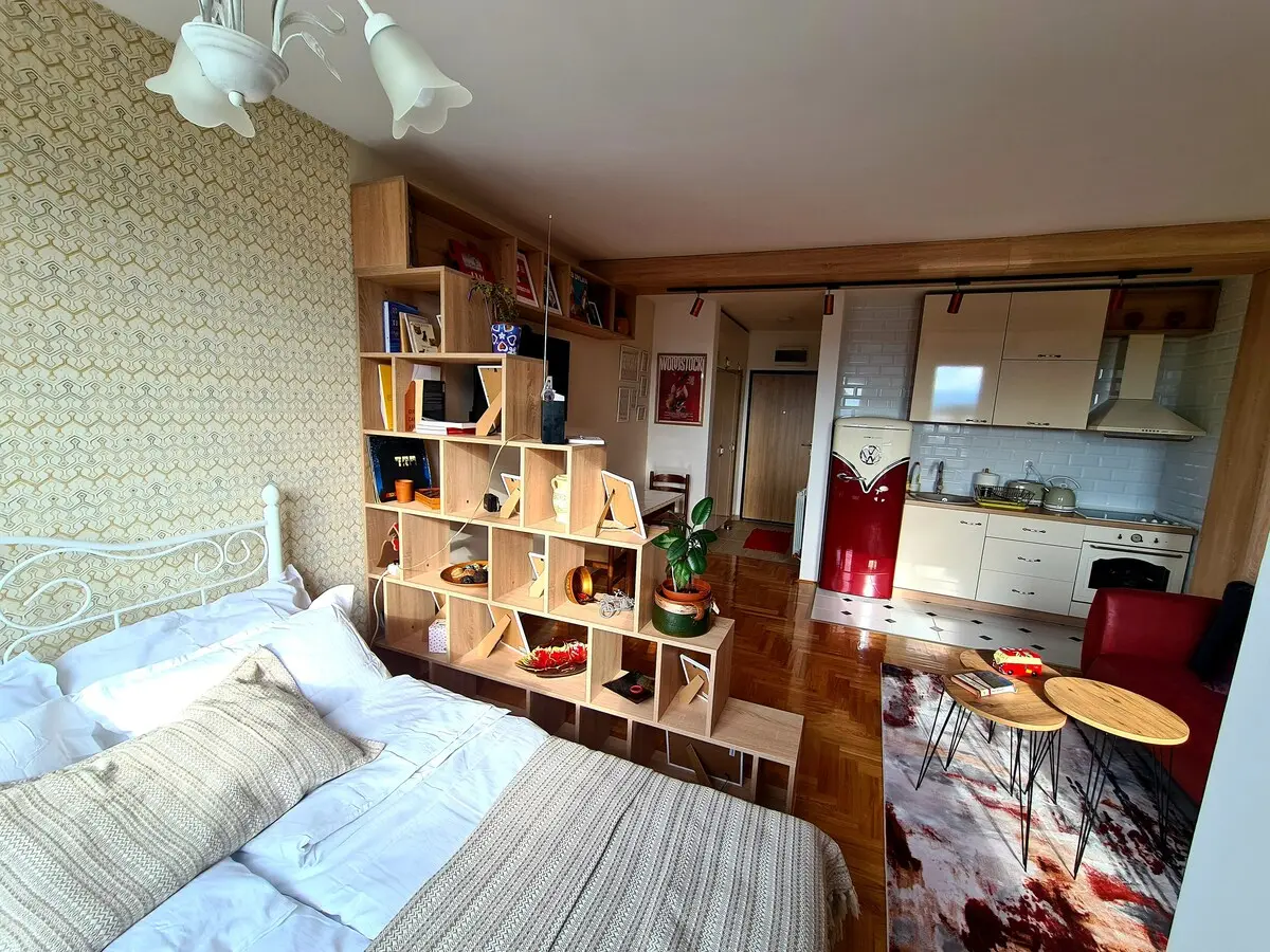 Lilly Dream Home APR Back to 60s and 70s Sarajevo