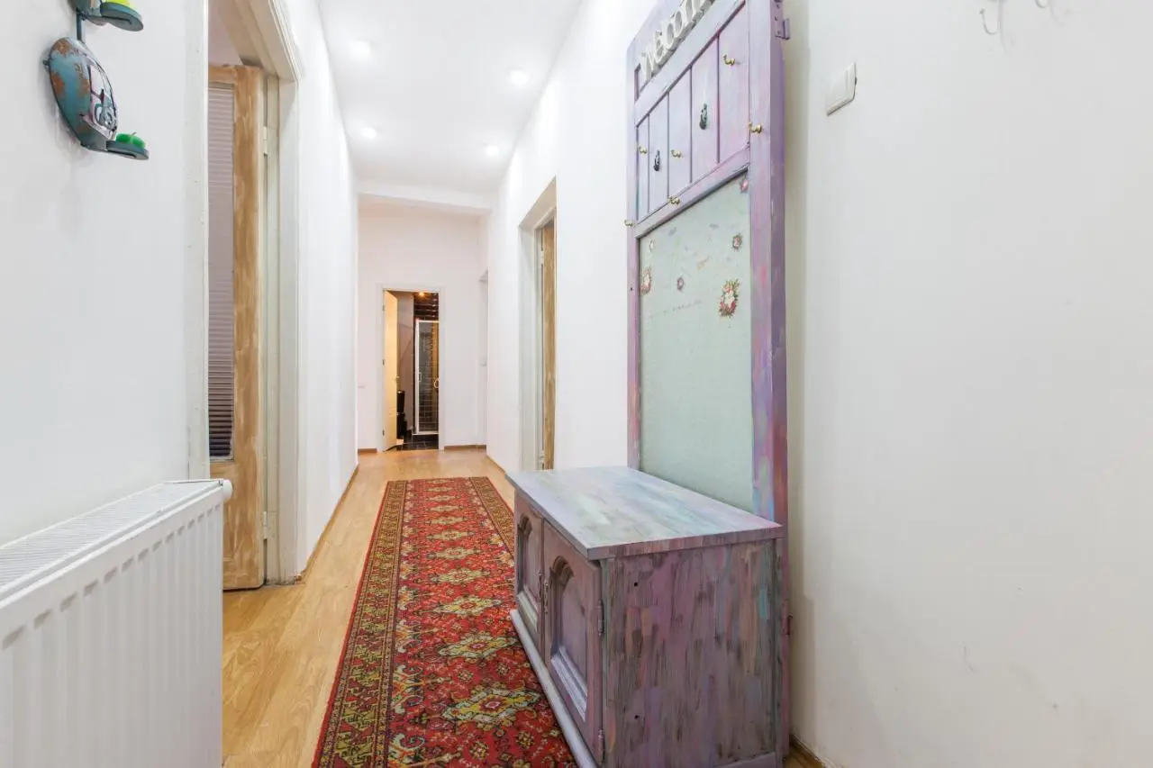 Sweet Home at Rustaveli Avenue