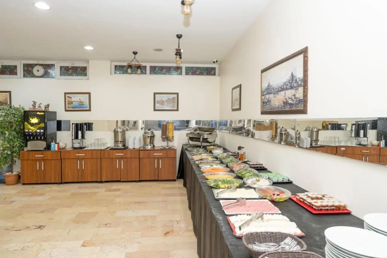 Tugra Hotel