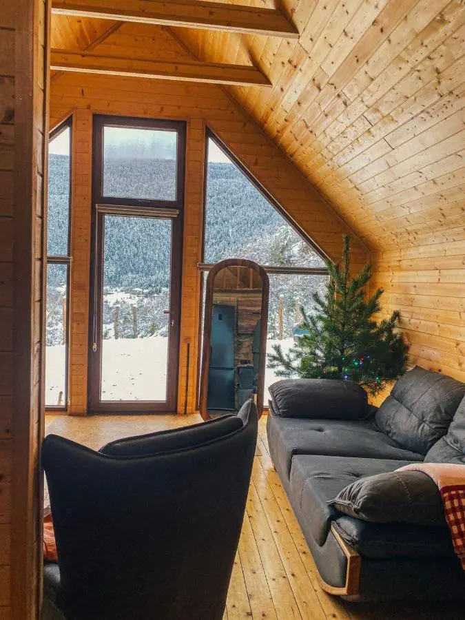 Cozy Cottage Feel Free continental
