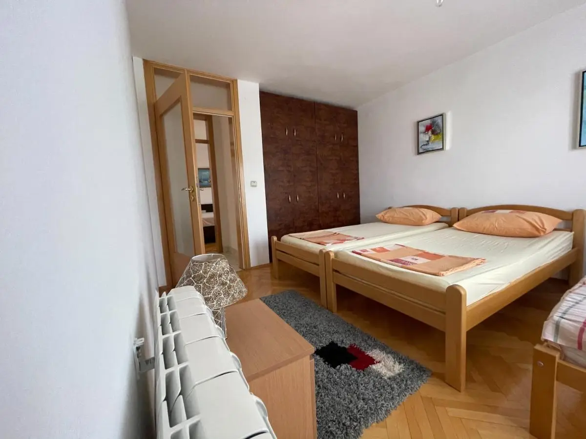Apartments in villa Sabb for rent
