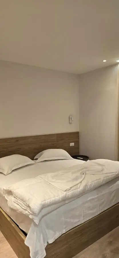 Tris Apartments Tirana