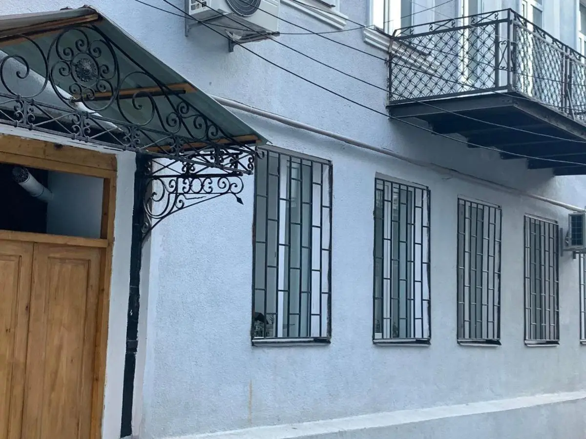 Home Plus Apartments