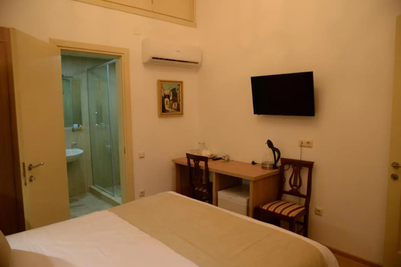 Hotel Varios