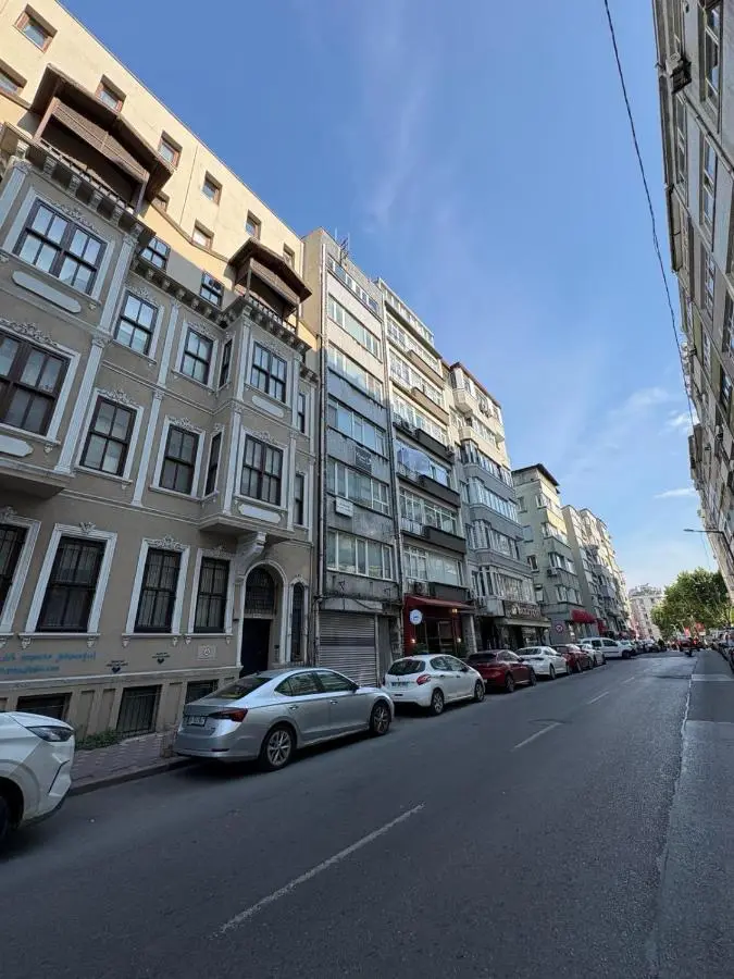 Nasiroglu Apartment