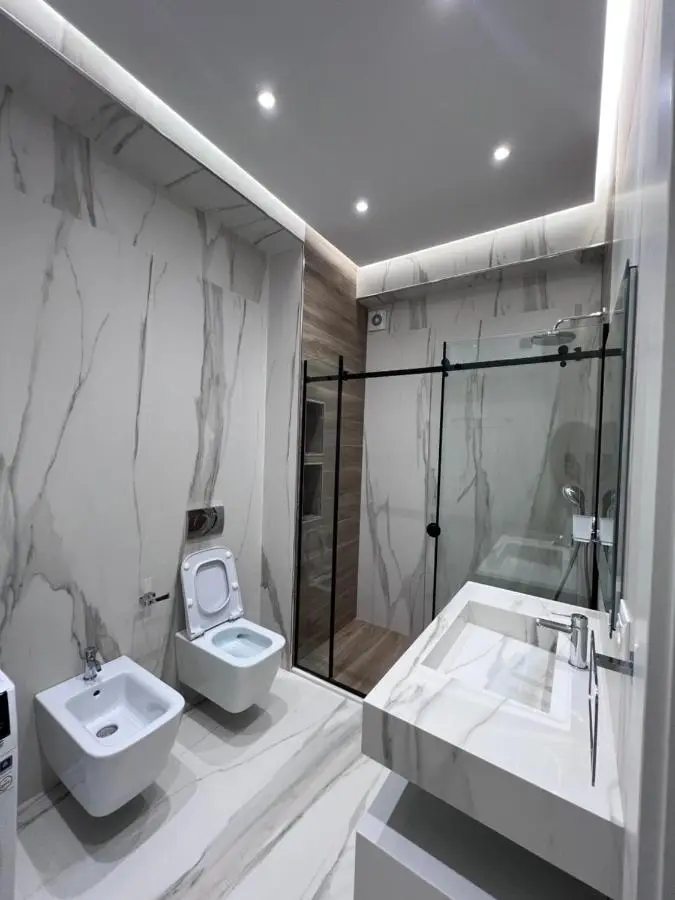 Hera Tirana Suite Deluxe