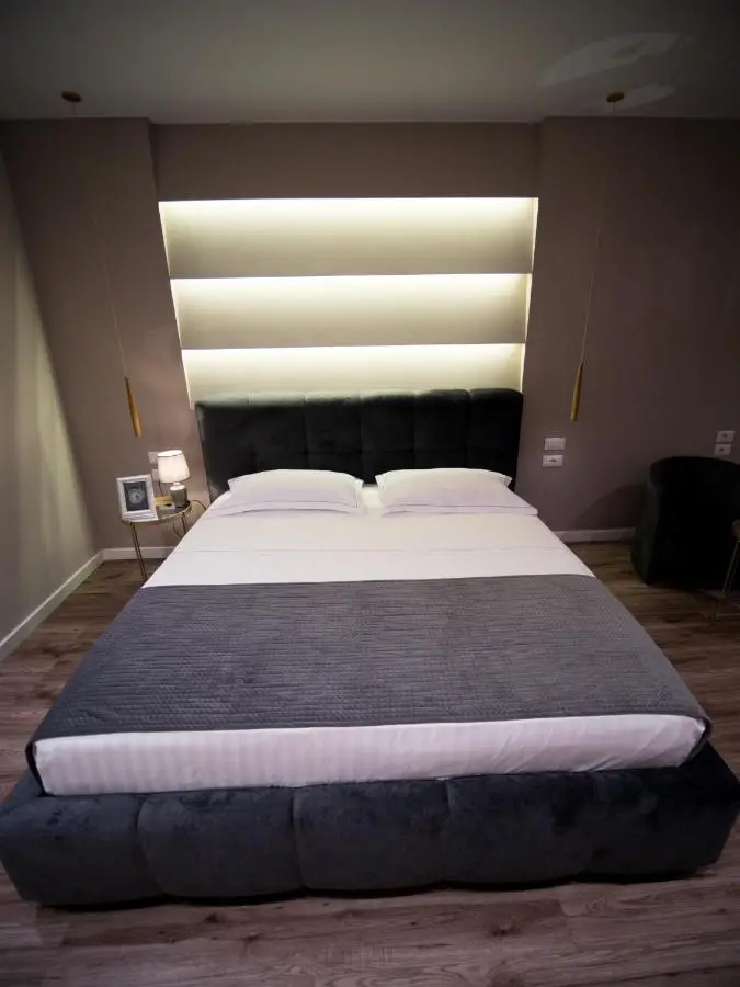 Light Hotel