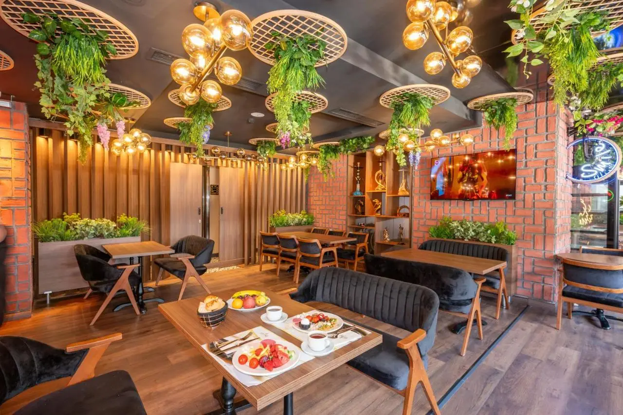 Litros Hotel & Spa