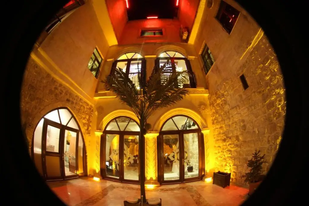 Tuğhan Hotel