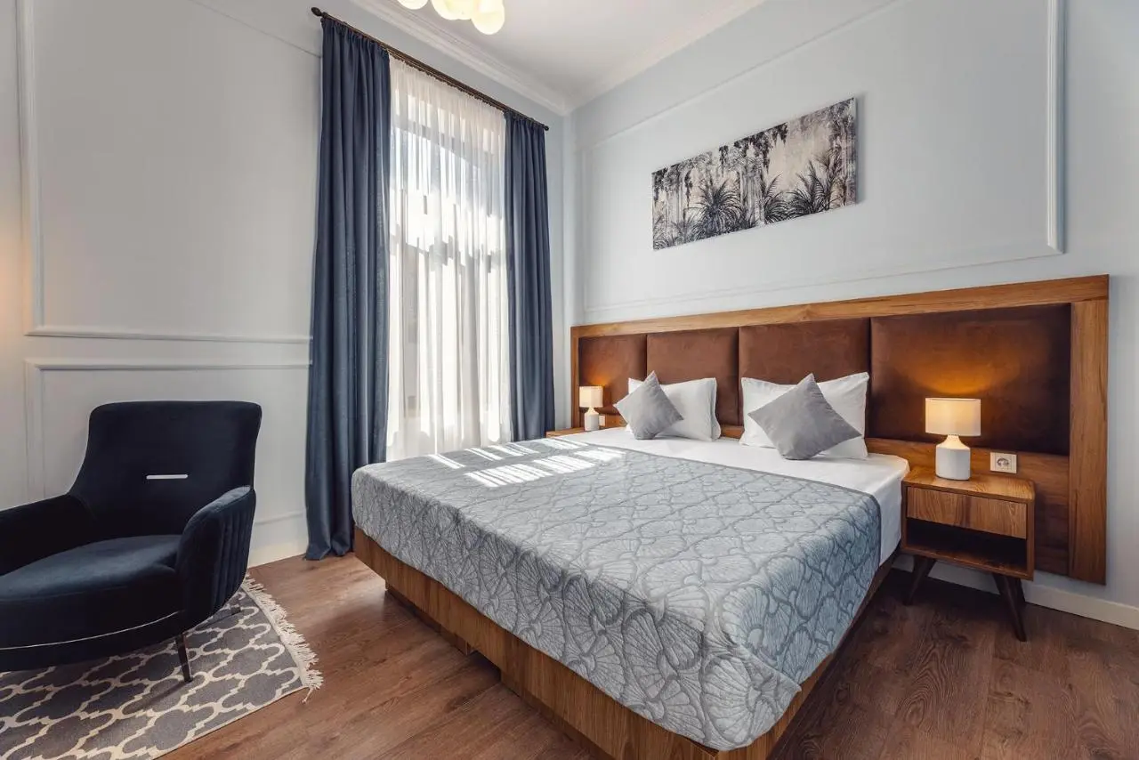 Hotel Manufacturer In Old Tbilisi