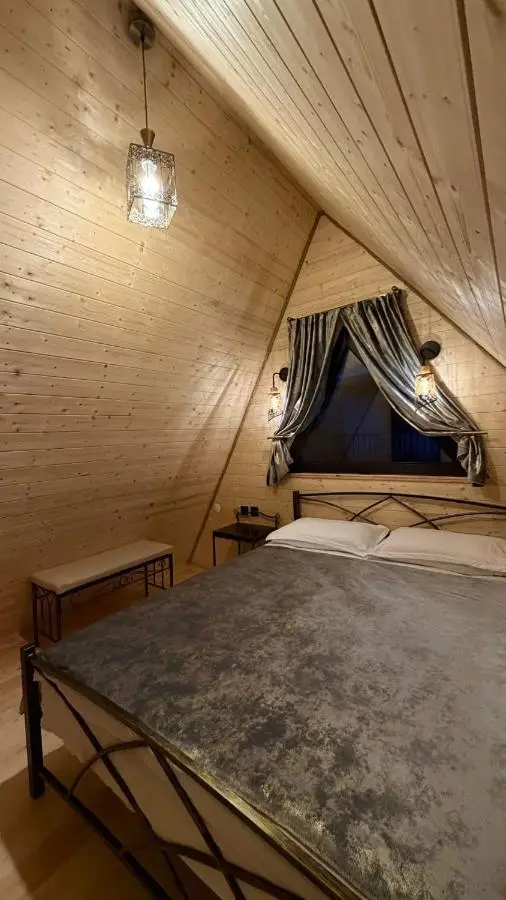 Golden Star Cottage