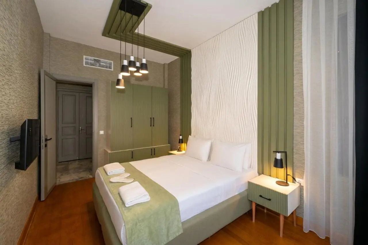 Monev Suites Hotel