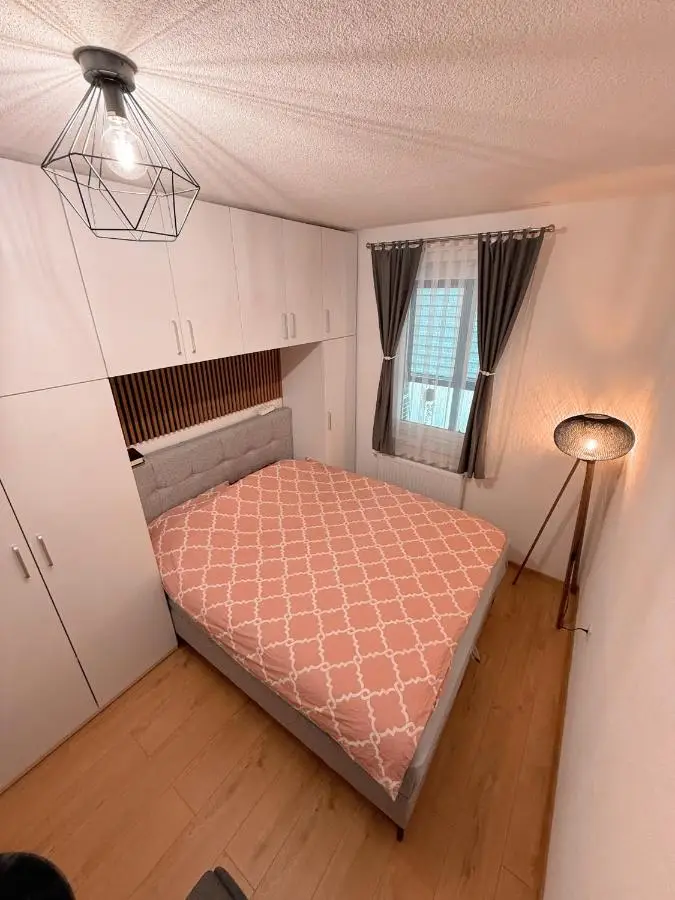 Apartment Saturday