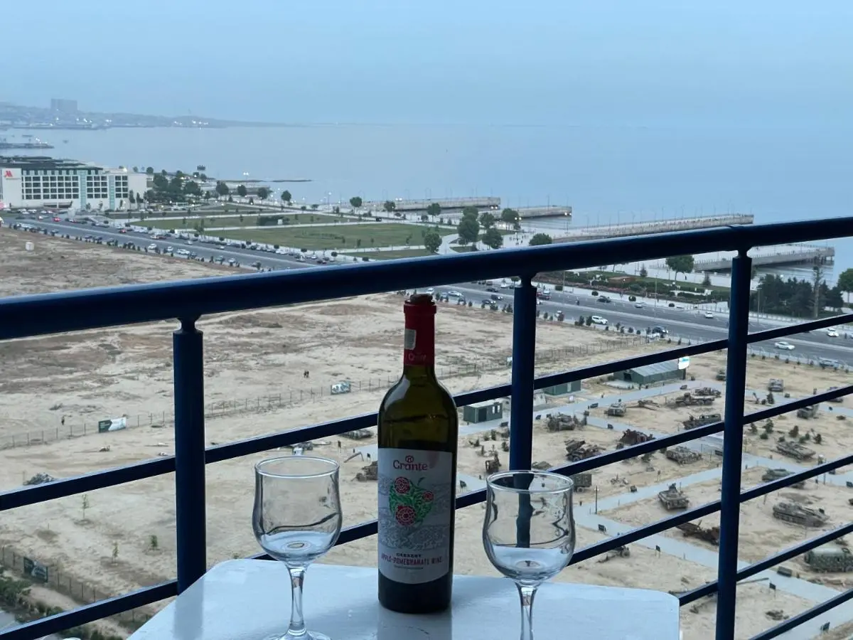 Sea View Lux Megafun