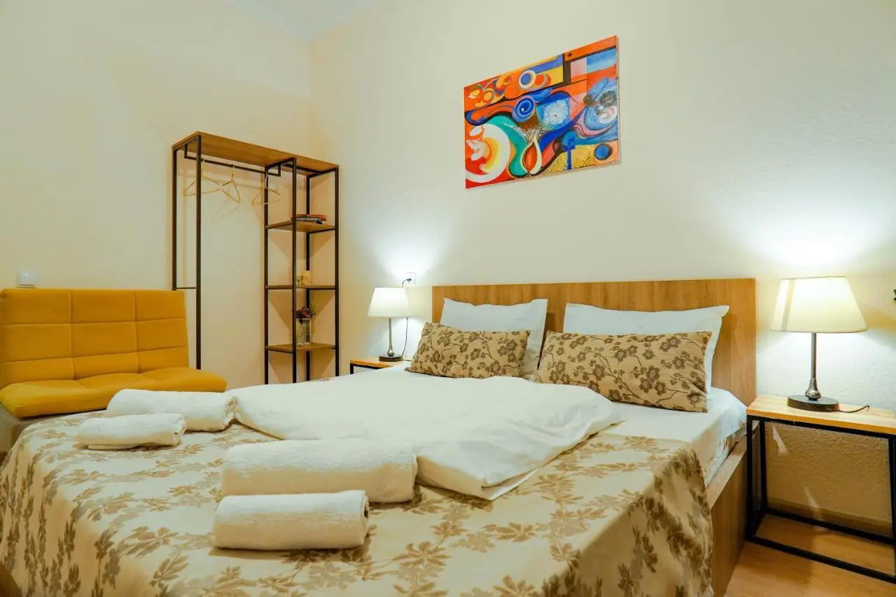 Check-In Hotel