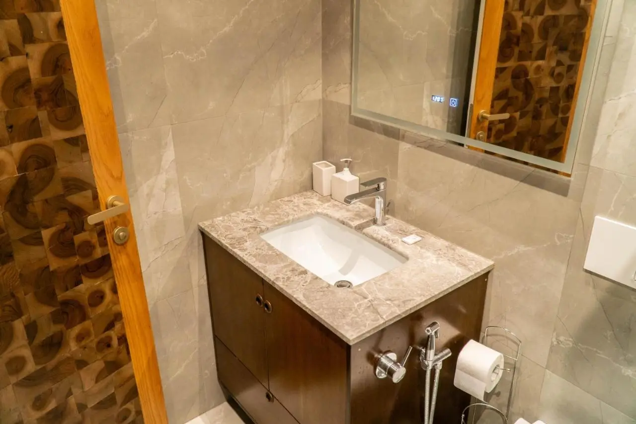 Signature apartment 12