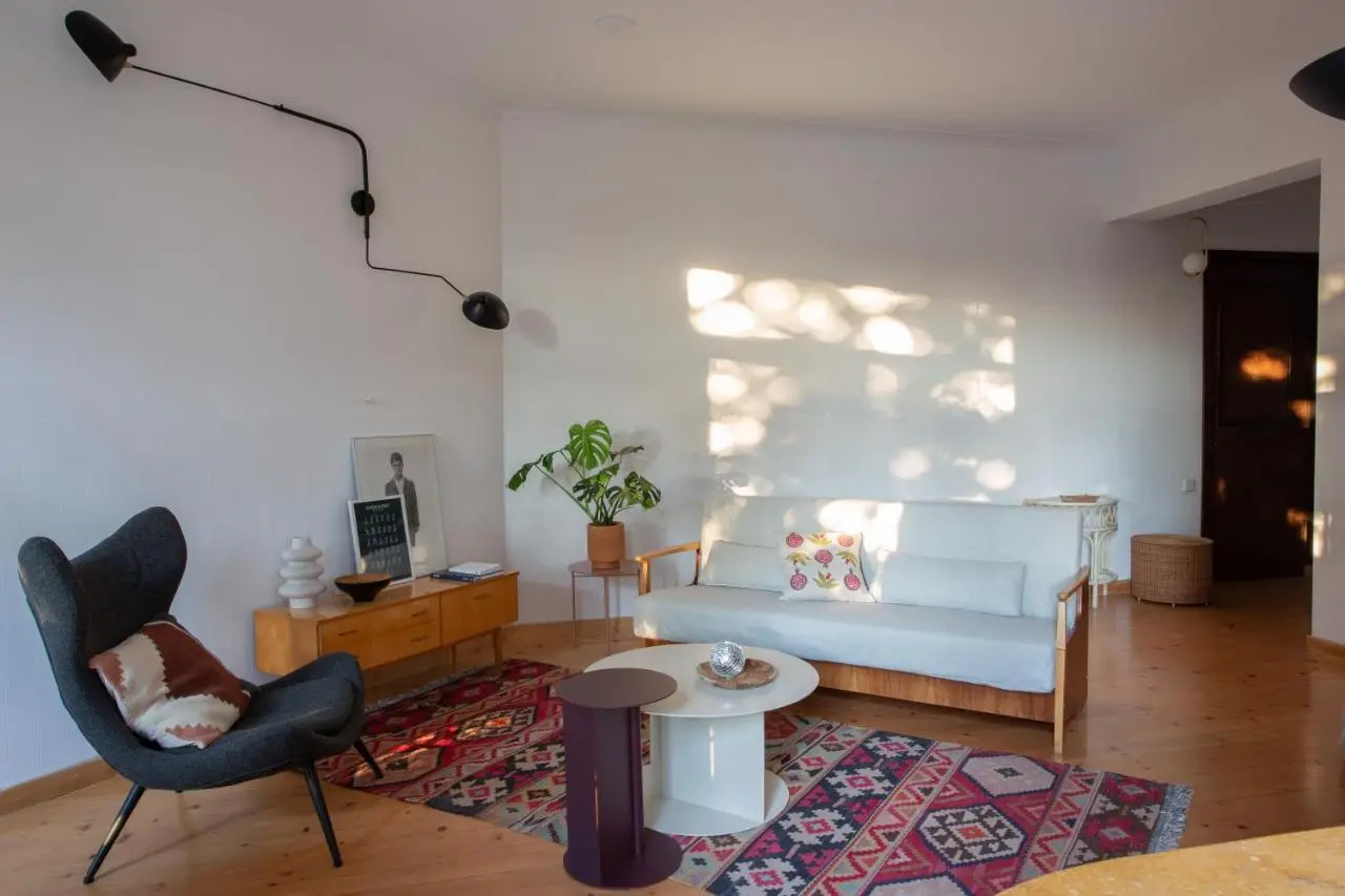 Peaceful Bohemian Apartment – Best Location