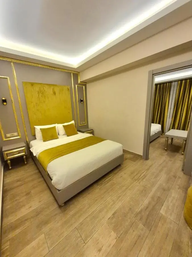 Taksim La Marino Hotel