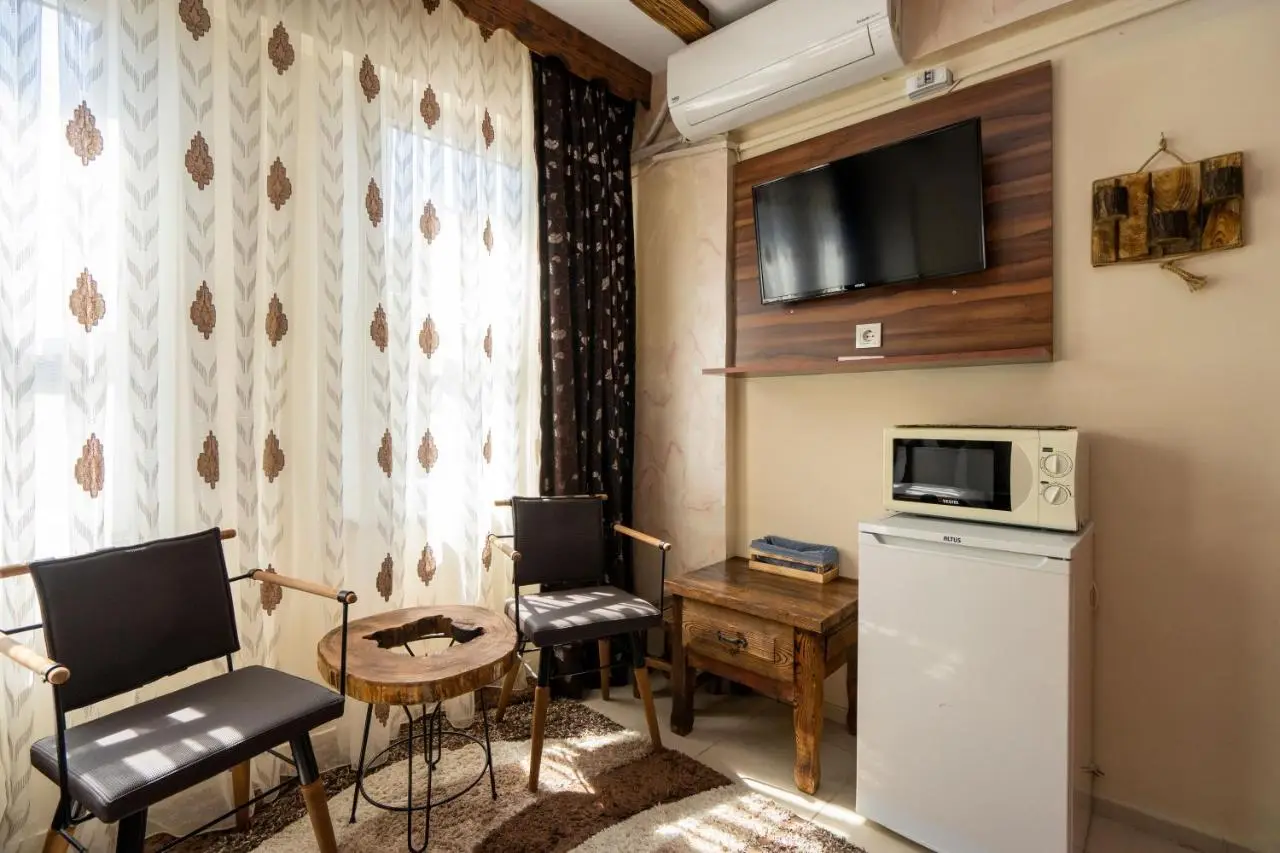 Pi Home & Apartments