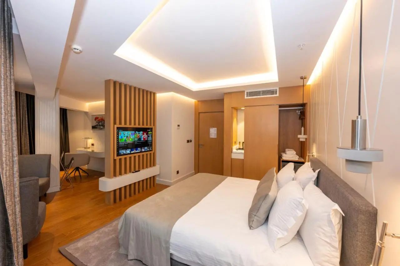 Baver Hotel