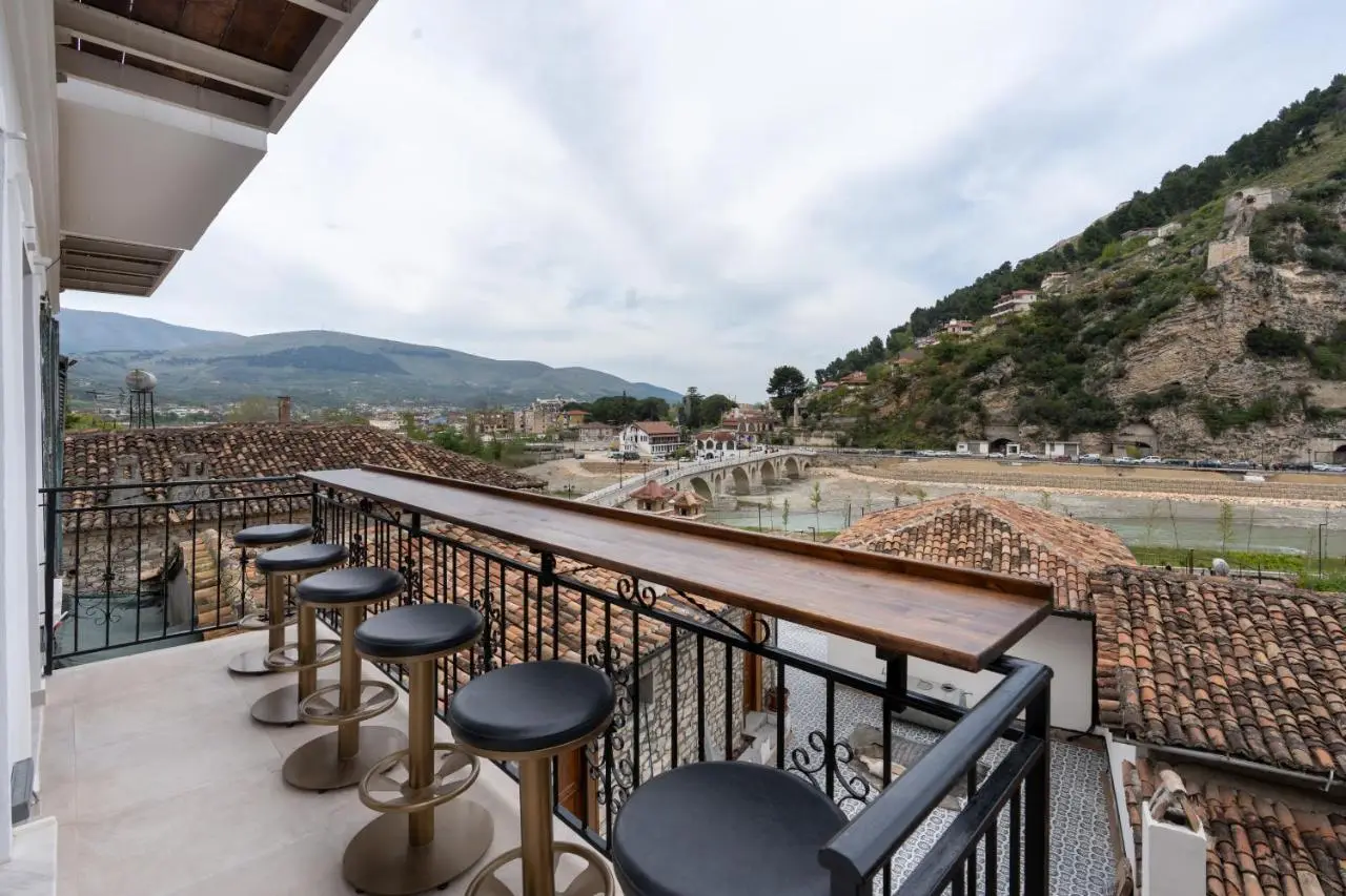 GrandView Hotel