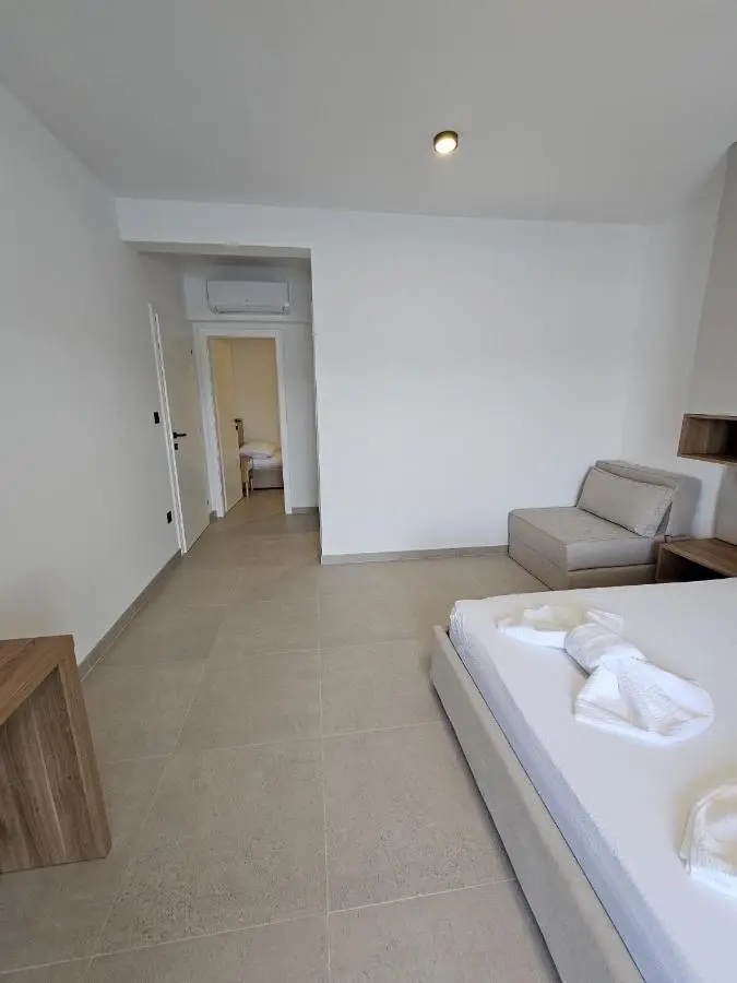 Apartmani Leženić M