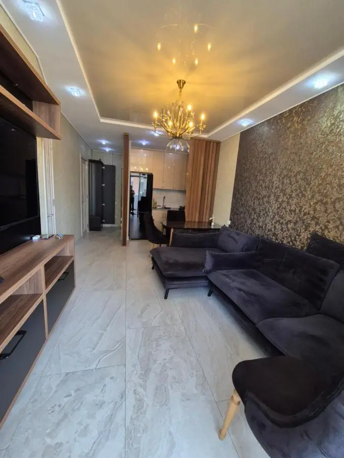 50 meters from the Black Sea coast, Malo
