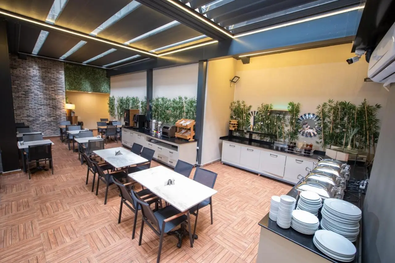 Myway Deluxe Hotel