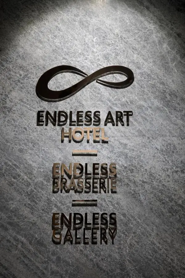 Endless Art Hotel-Special Category