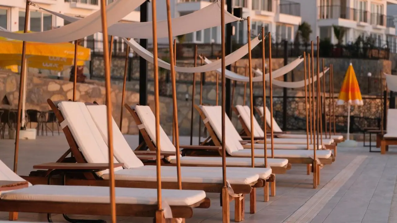 Ni Marin Hotel