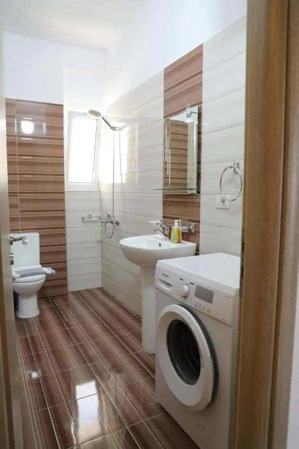 Saranda Apartaments Meta