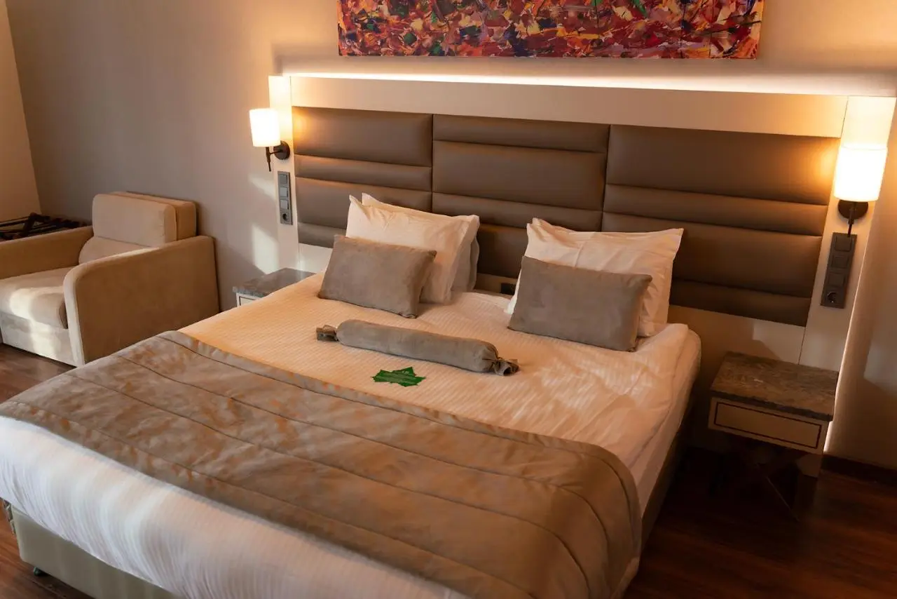 Golden Royal Hotel & SPA