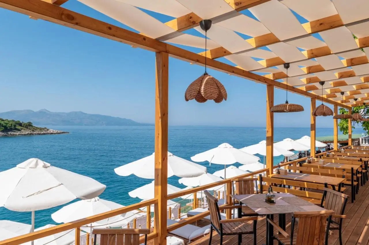 Villa Juna Beach