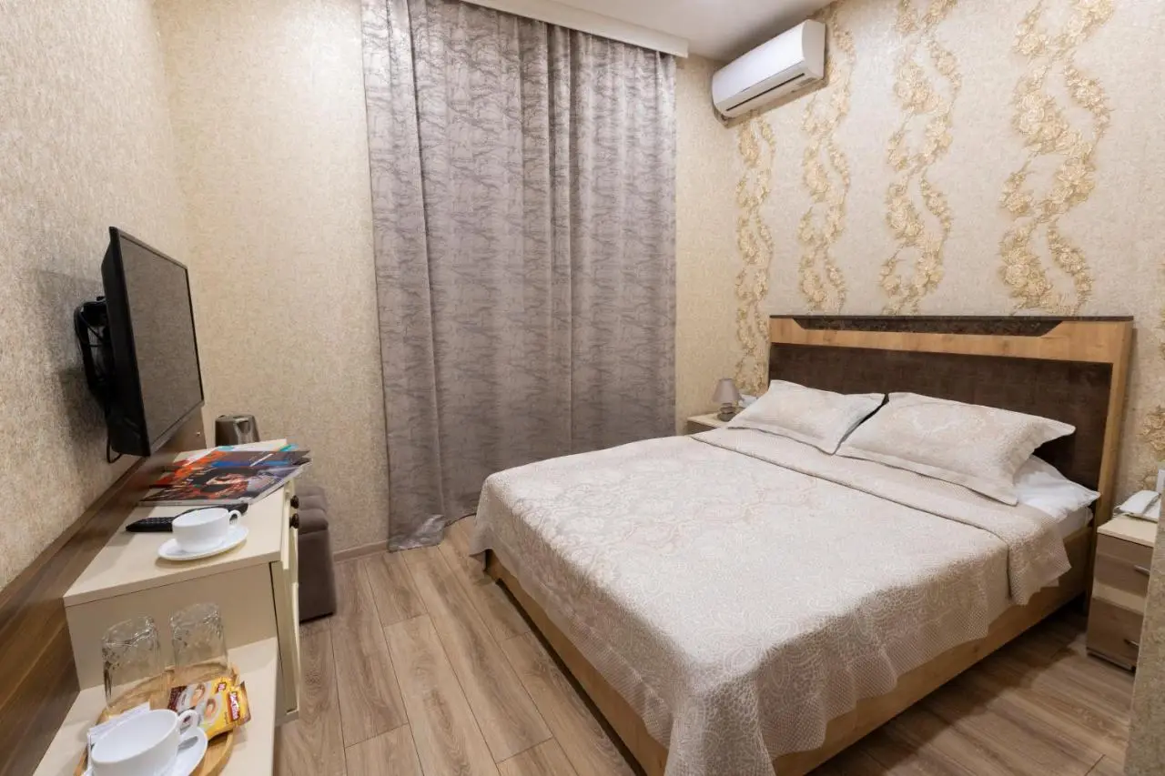 MidCity Hotel