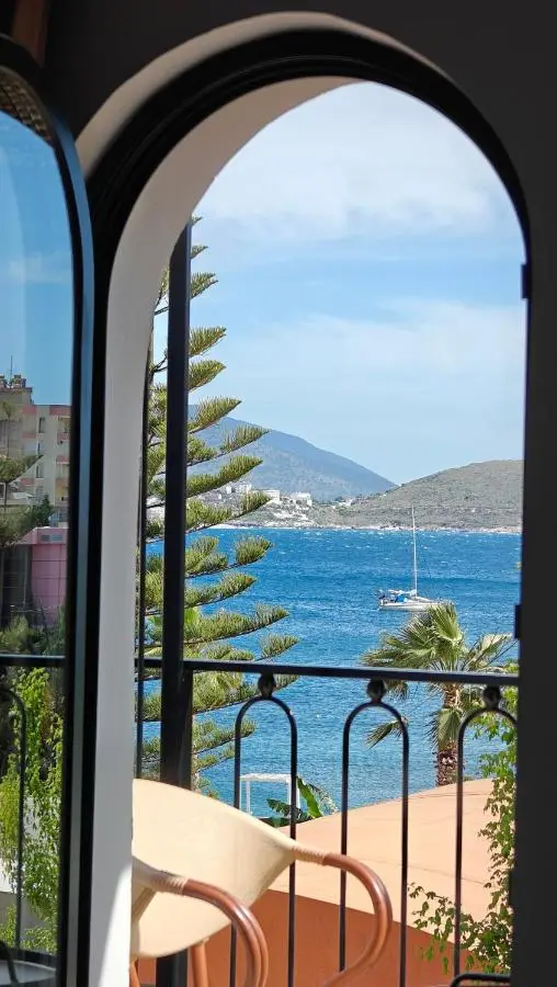 VILLA MARGARIT Boutique Hotel