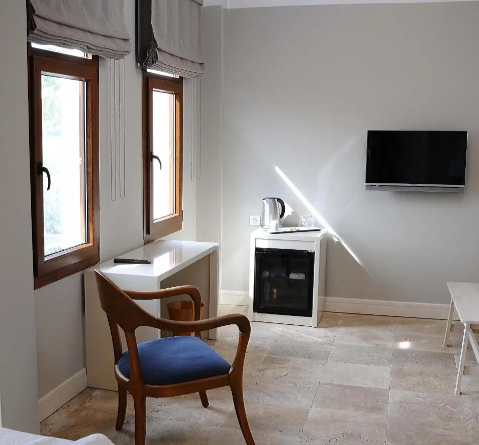 Teos Lodge Pansiyon