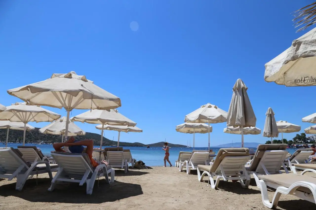 UzHan Beach Hotel