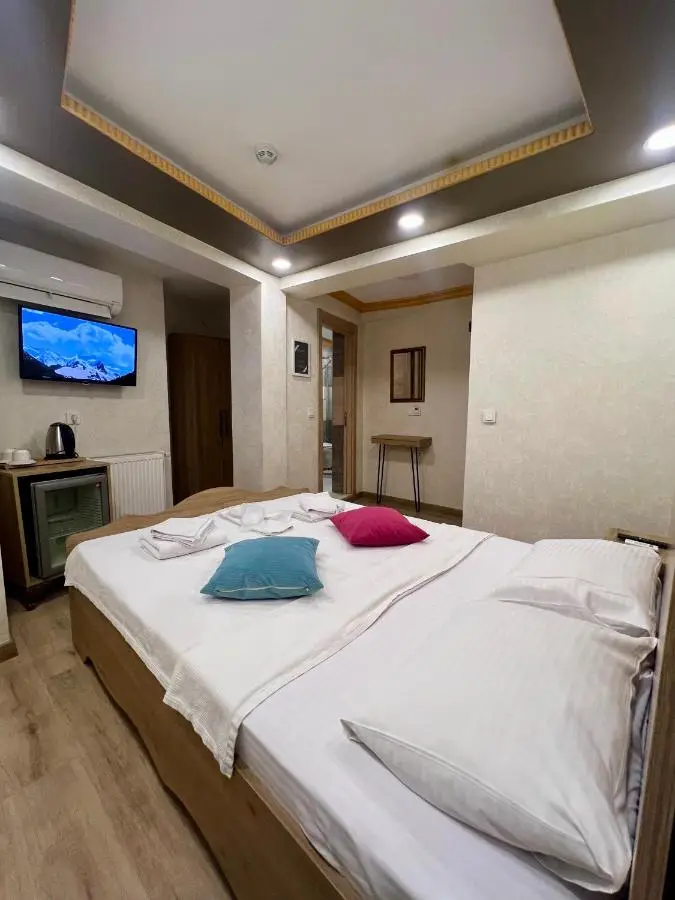 Golden Sail Hotel Old City