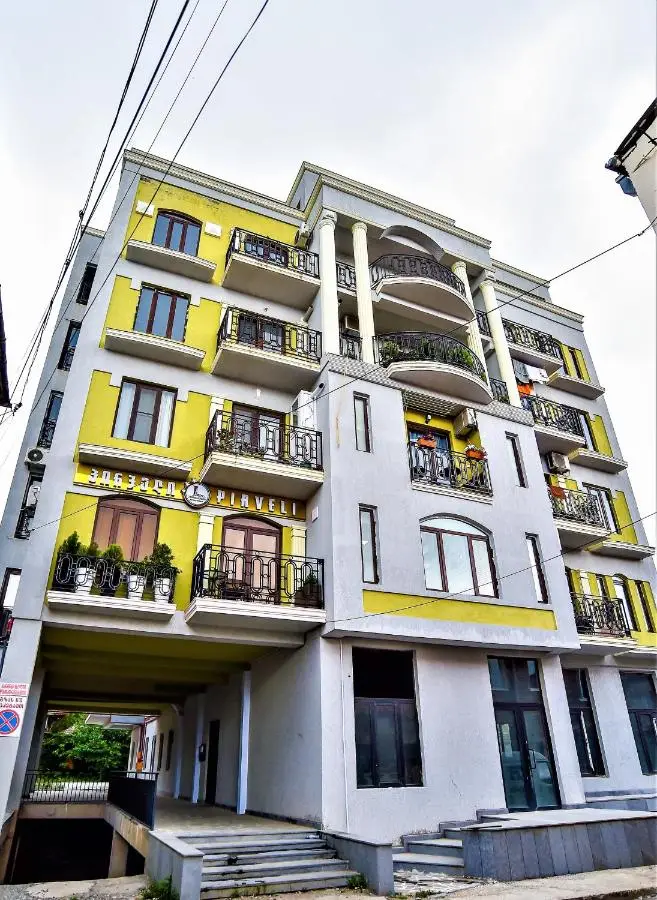 Valkhida's Apartment