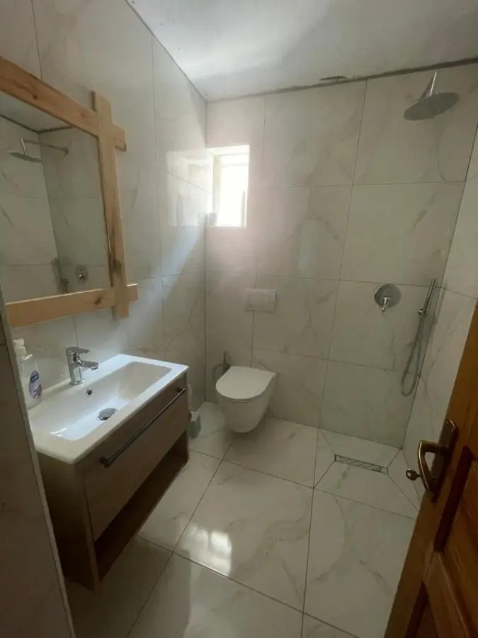 Rupa Guest House