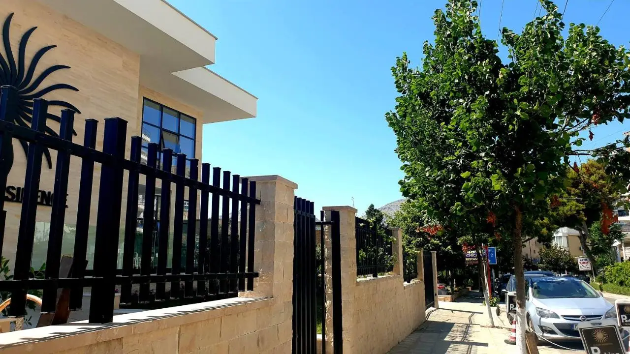 2F Saranda Apartment