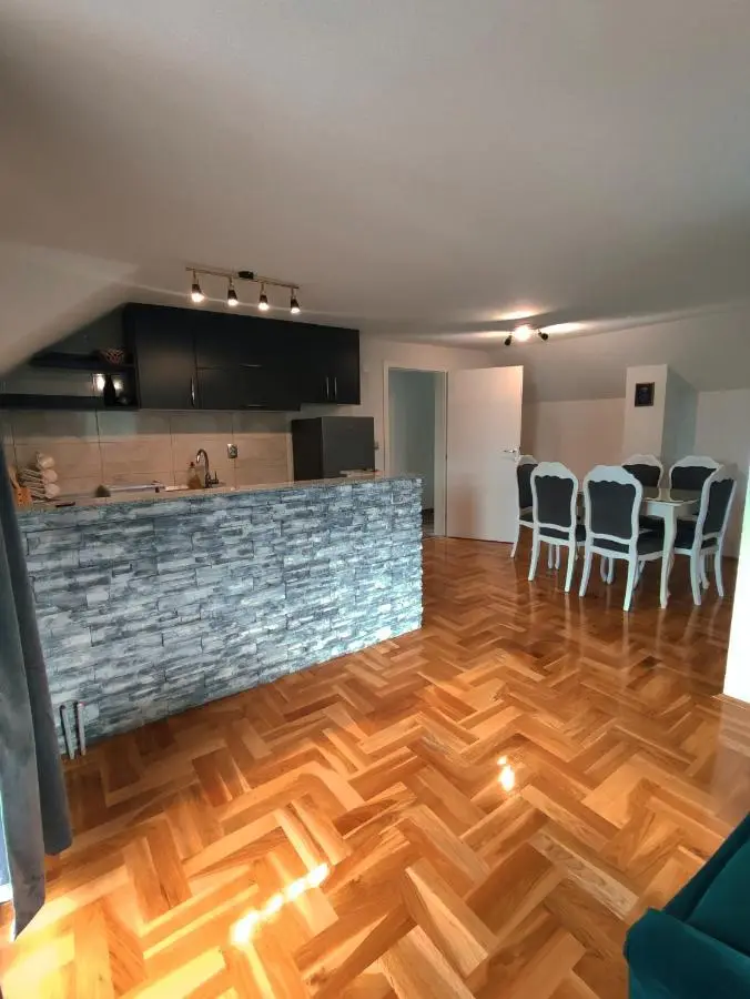 Apartman-vikendica Mihajlović
