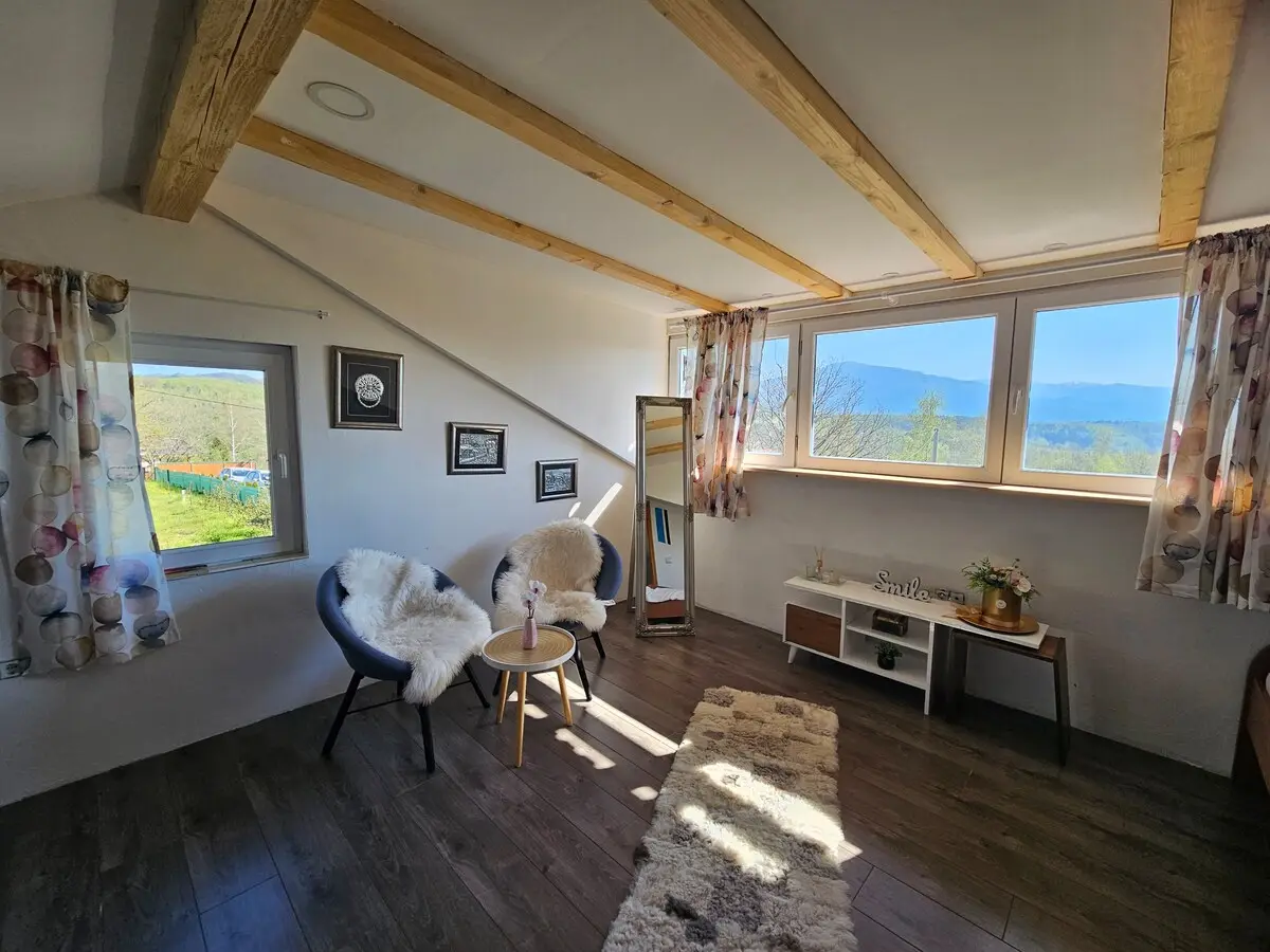 Mountain House Brutusi 18
Bjelasnica/Trnovo bi