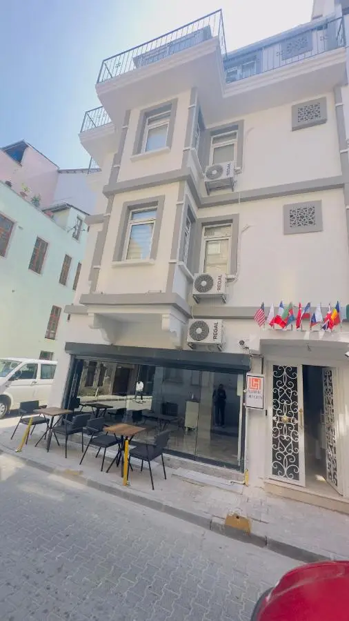 La Mer Old City Hotel