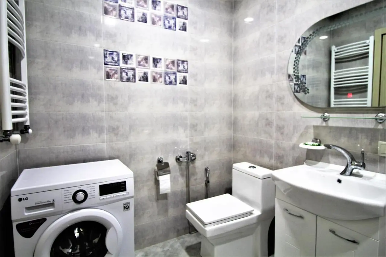 Heart of Tbilisi - modern 3 bedroom apartment