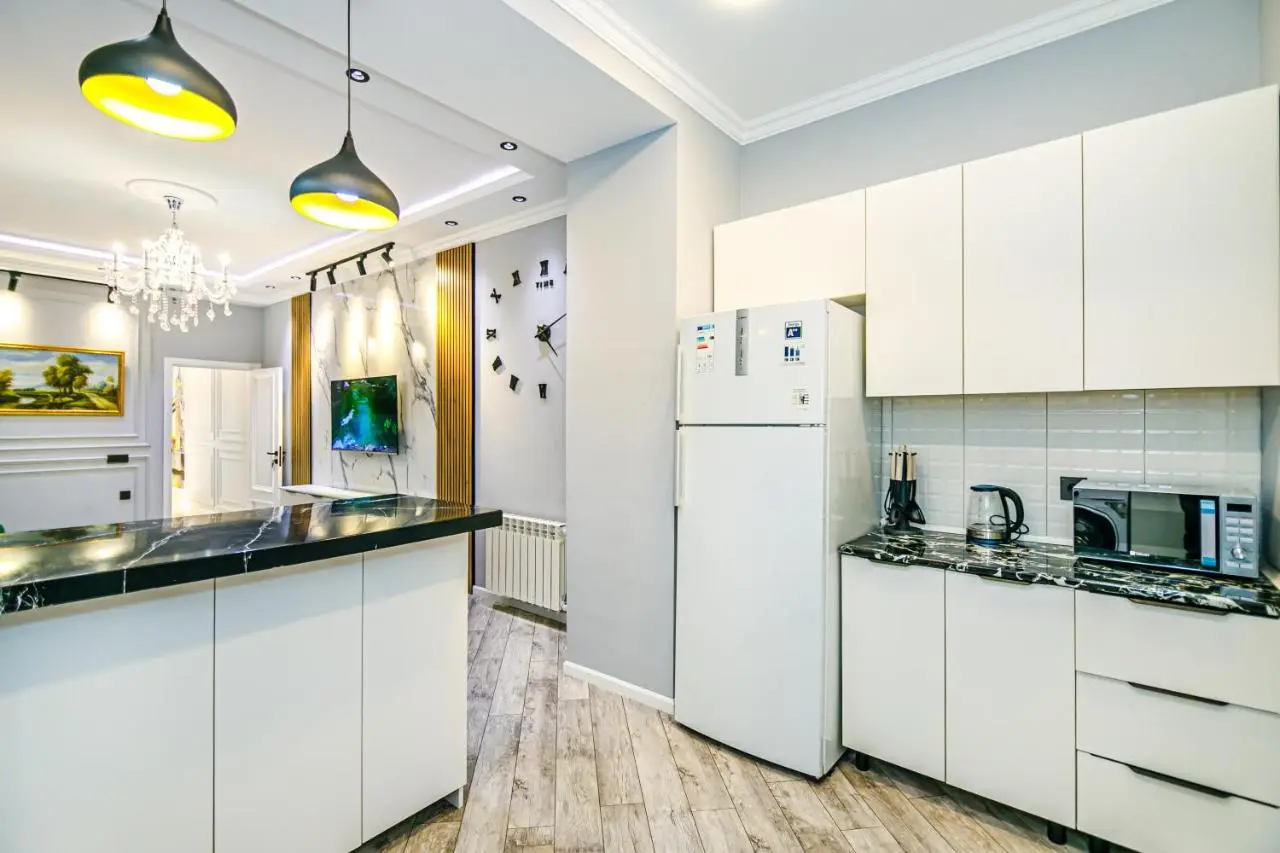 Sahil Skyline Suite Apartment by Baku Housing