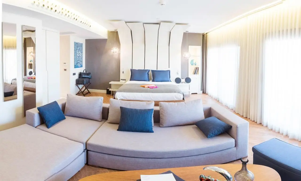 Maroon Hotel Pera