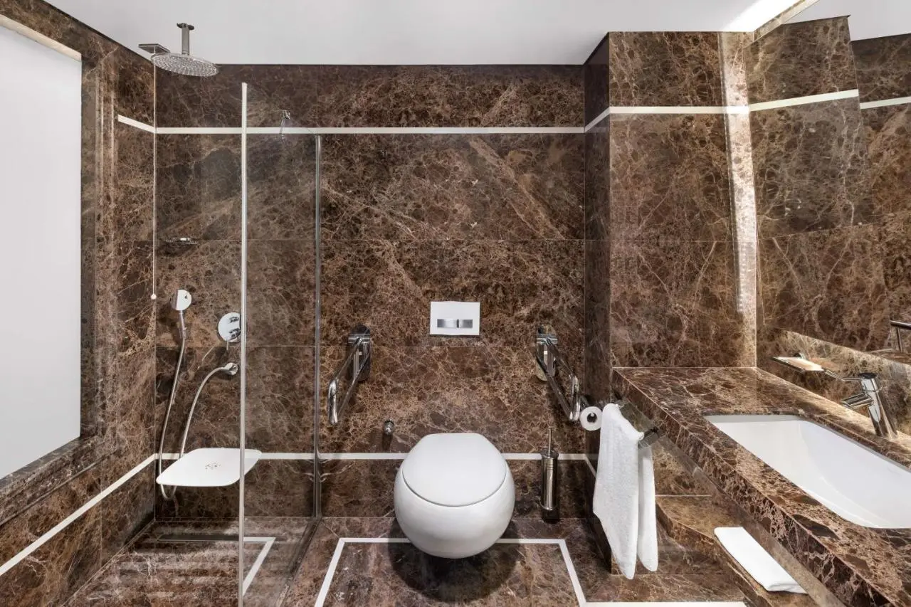 DoubleTree by Hilton Istanbul Gayrettepe