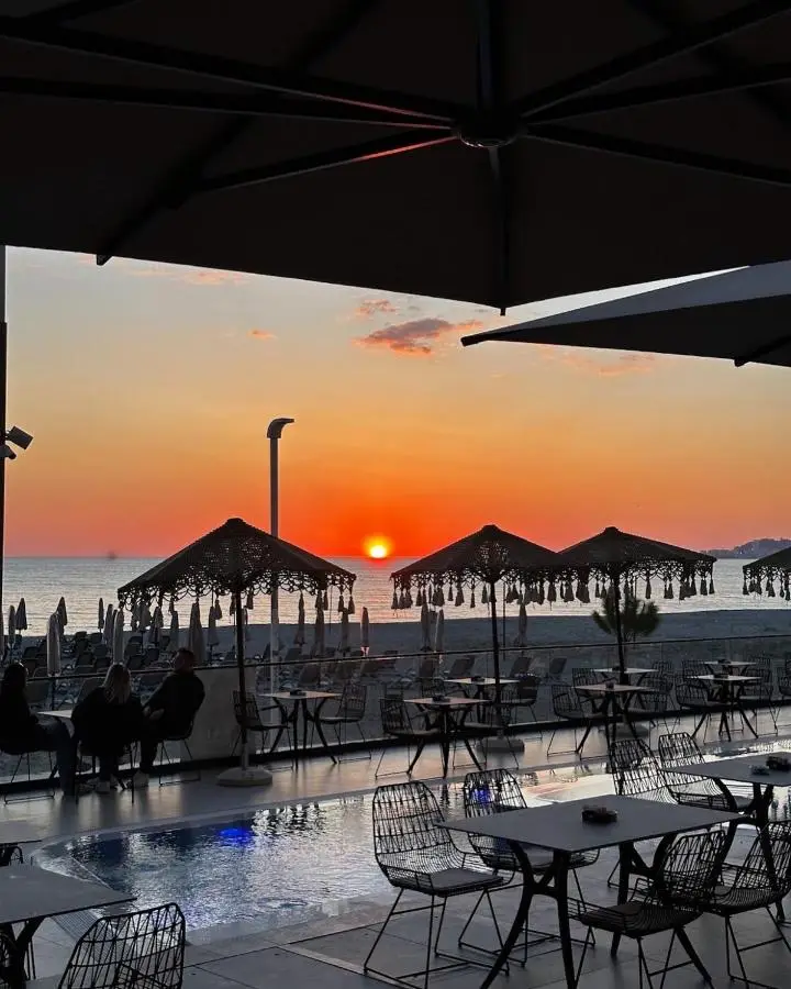 Dea Luxury Apartament Beach